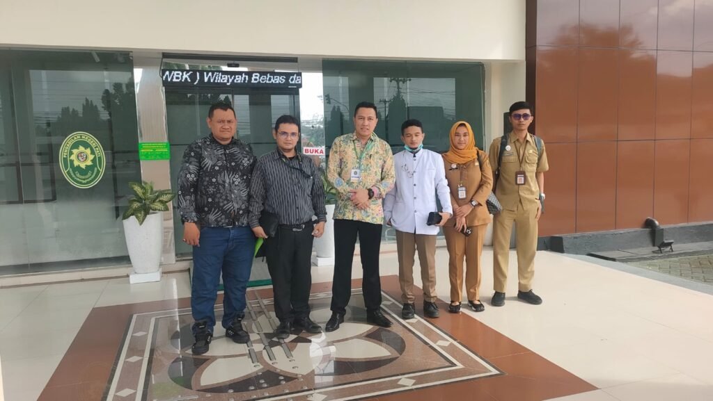 Tim Kuasa Hukum dalam mengawal perkara ini berharap agar proses hukum berjalan secara transparan, sehingga korban di bawah umur ini mendapatkan perlindungan, keadilan & memberikan efek jera bagi Pelaku